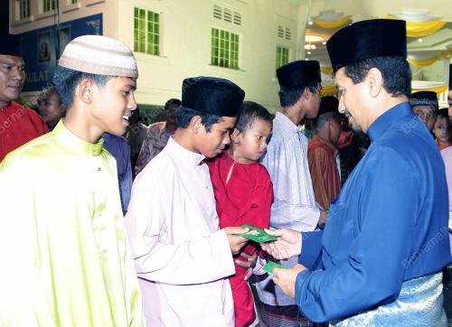 TUANKU MIZAN TUANKU ZAINAL ABIDIN