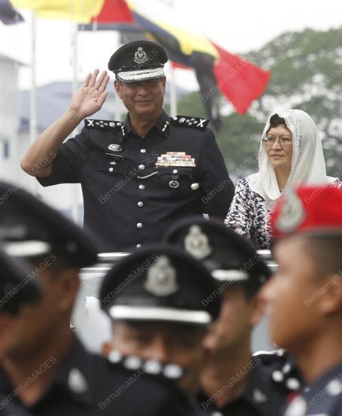 DATUK HUSSIN ISMAIL