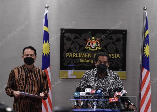 KHAIRY JAMALUDIN ABU BAKAR