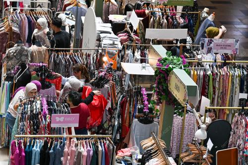 KL38_15032026_SHOPPING_RAYA