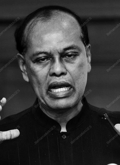 ALLAHYARHAM TAN SRI DR IBRAHIM SAAD