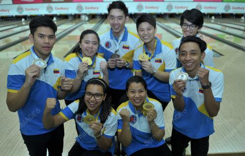 KL38_16032016_BOWLING