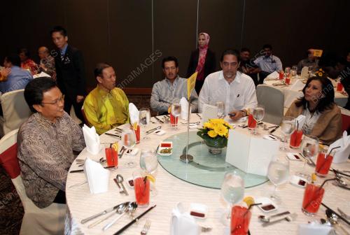 SHAFIE APDAL