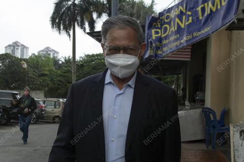 DATUK SERI MUSTAPA MOHAMED
