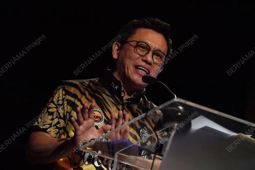 DATUK SERI TI LIAN KER