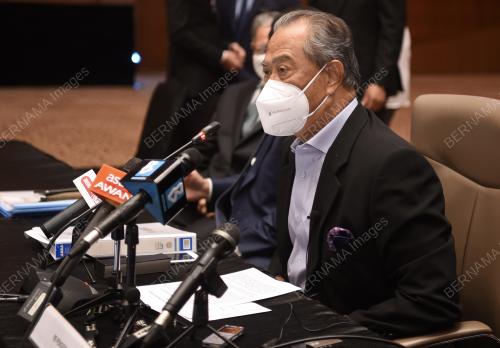 TAN SRI MUHYIDDIN YASSIN
