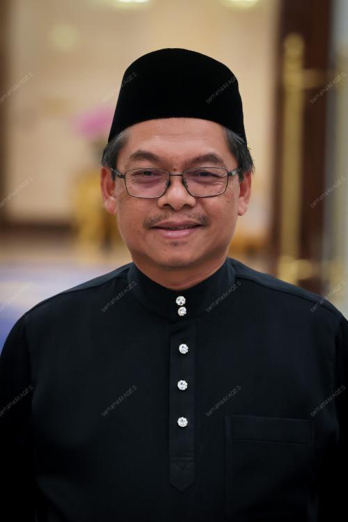 KL38_17122025_ANGKAT_SUMPAH