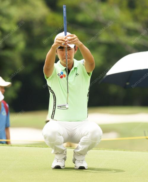 KL38_19022016_GOLF_MAYBANK