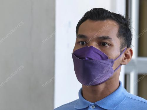 KES PUKUL TEMAN WANITA