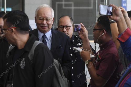 KL38_20092018_NAJIB_RAZAK