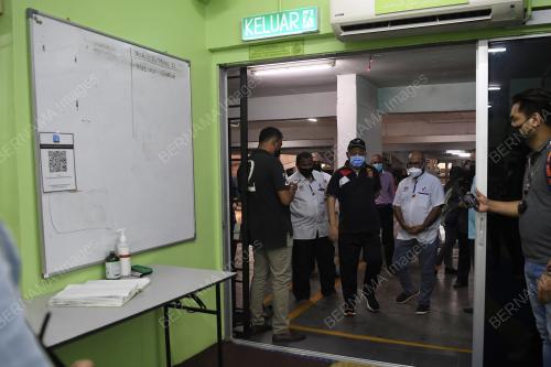 DATUK SERI SHAHIDAN KASSIM