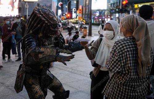 PREDATOR JALANAN