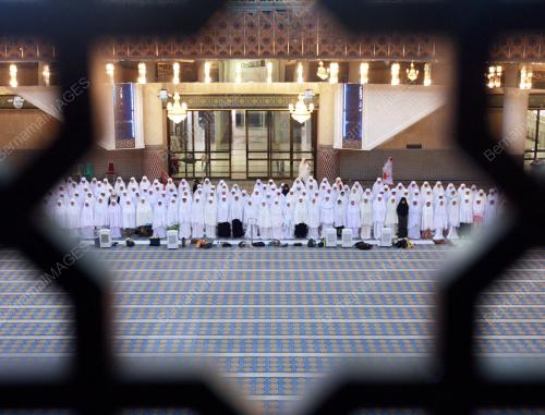 SOLAT TERAWIH