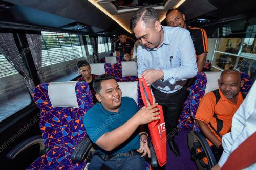 ANTHONY LOKE SIEW FOOK