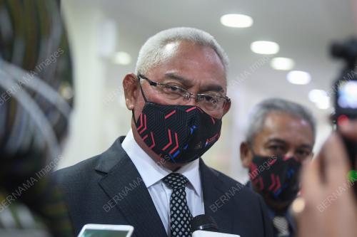 TAN SRI NOH OMAR