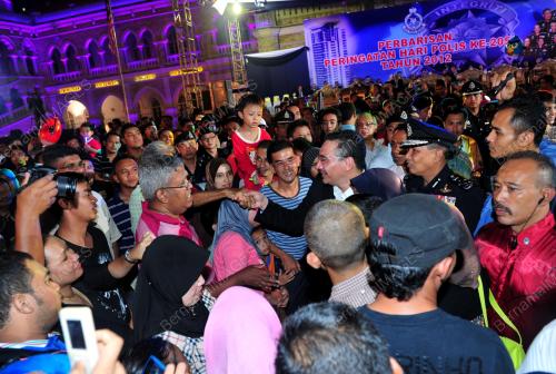 KL38_24032012_POLIS