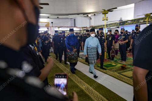AL-SULTAN ABDULLAH RI'AYATUDDIN AL-MUSTAFA BILLAH SHAH