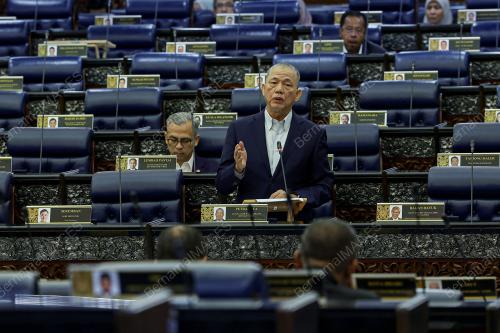 DATUK SERI FADILLAH YUSOF