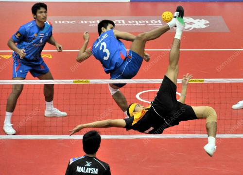 TAKRAW_DUNIA