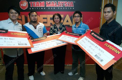 KL38_24072012_SUPER_FAN_TM