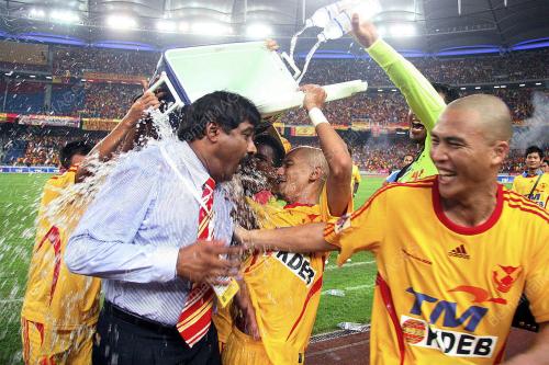 PIALA FA