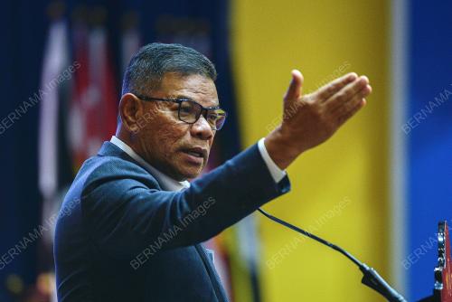 DATUK SERI SAIFUDDIN NASUTION ISMAIL