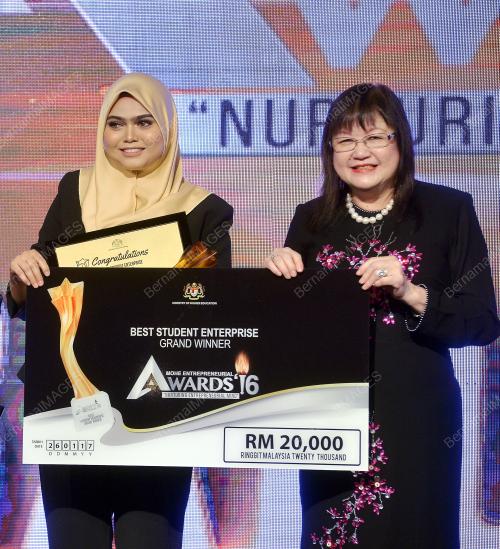KL38_26012017_ANUGERAH