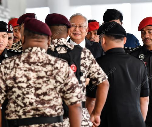 DATUK SERI NAJIB TUN RAZAK
