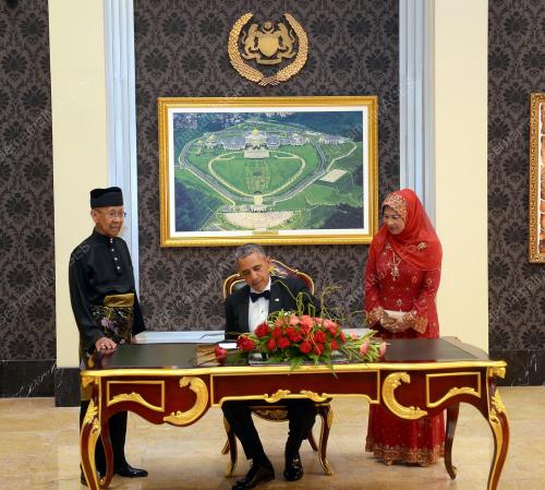 KL38_26042014_AGONG