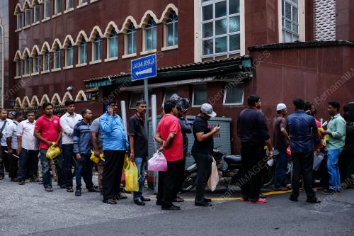 KL38_27052017_BAZAR