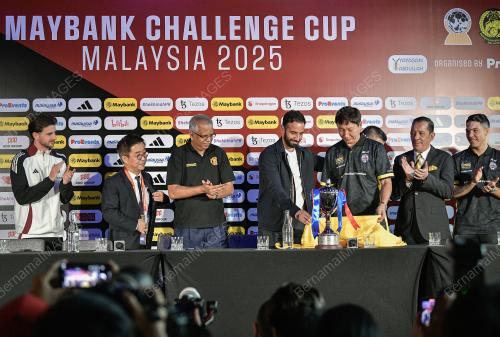 SIDANG MEDIA PIALA CABARAN MAYBANK