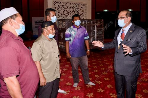 MAJLIS PENYERAHAN SANGKAR PENYEMBELIHAN MUDAH ALIH