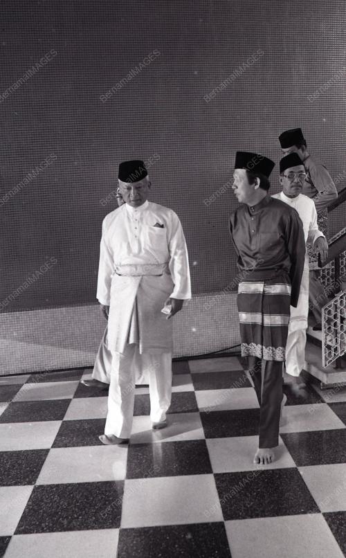 SULTAN AHMAD SHAH AL-MUSTAIN BILLAH