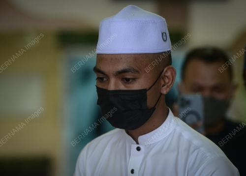 DANIEL ISKANDAR
