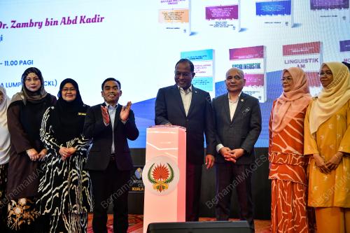 DATUK SERI DR ZAMBRY ABDUL KADIR
