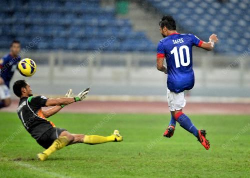 KL38_28112012_AFF_CUP