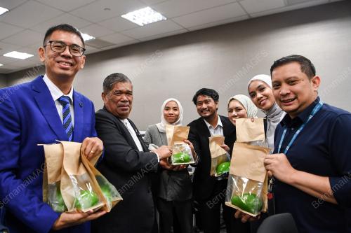DATUK SERI MOHAMAD SABU