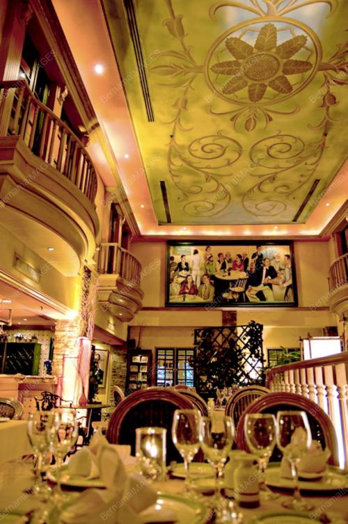 MERDEKA PALACE
