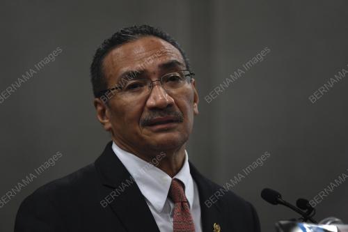 DATUK SERI HISHAMMUDDIN TUN HUSSEIN