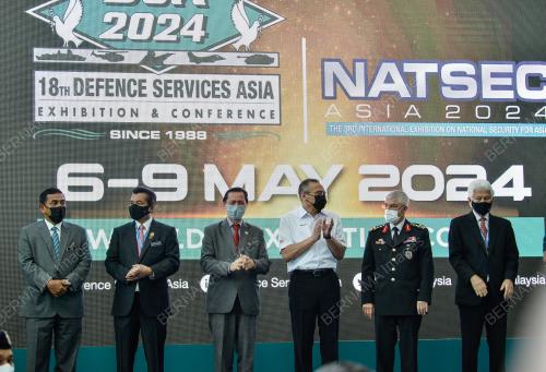 DATUK SERI HISHAMUDDIN TUN HUSSEIN