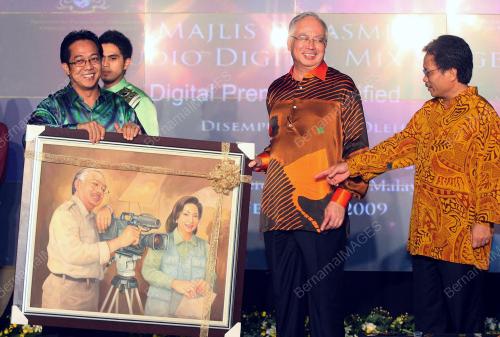 MOHD NAJIB TUN ABDUL RAZAK