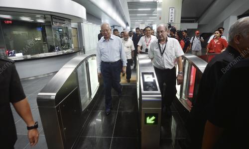 KL39_01092016_MRT_PHILIO
