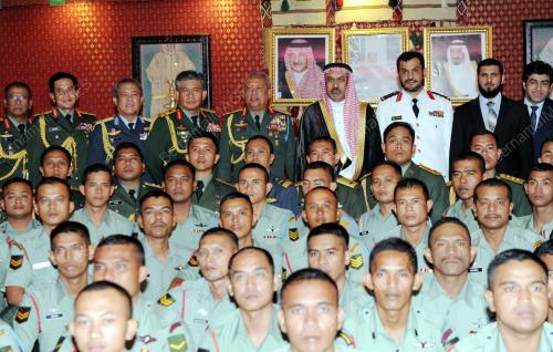 KL39_0110016_BERGAMBAR_01102016