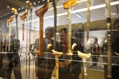 PAMERAN KERIS KUASA DAN JATI DIRI