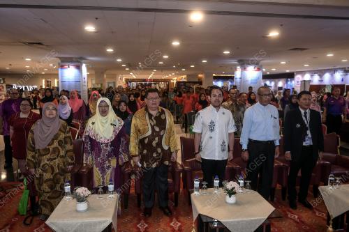 KL39_04042019_BUKU_BN201904025282