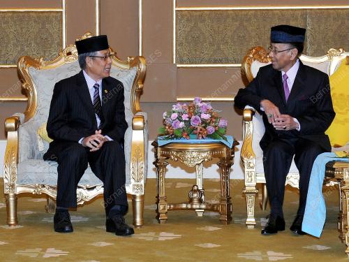 KL39_05042013_AGONG
