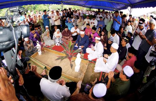 KL39_05042015_JENAZAH
