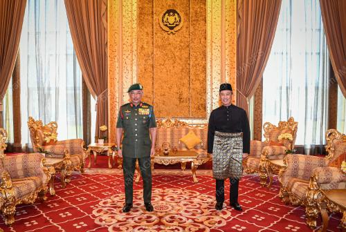 AL- SULTAN ABDULLAH RI'AYATUDDIN AL -MUSTAFA BILLAH SHAH
