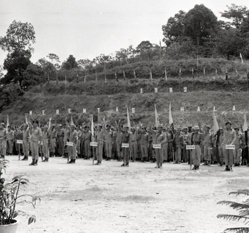 MERENTAS HALANGAN