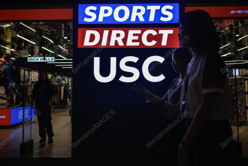 OPENING SPORTS DIRECT FIRST FLAGSHIP